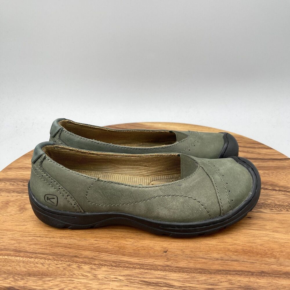 Keen Cushion Sterling City Flats Womens Size 8 Green Loafers Casual Shoes